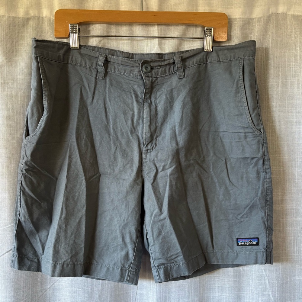 Patagonia Men's Charcoal Grey Shorts